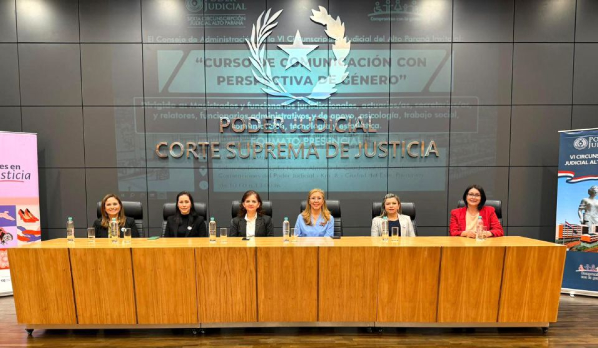 Destacan capacitación en comunicación con enfoque de género